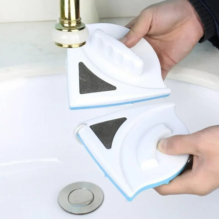Dual-Sided Magnetic Window Cleaner