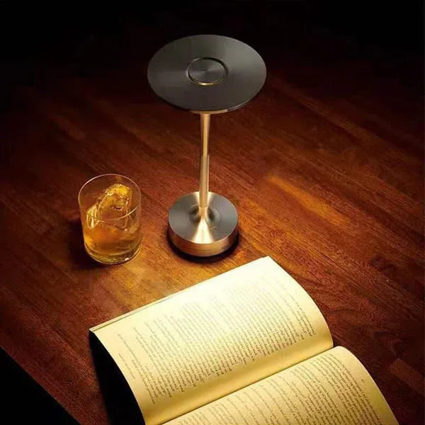 Wireless Table Lamp
